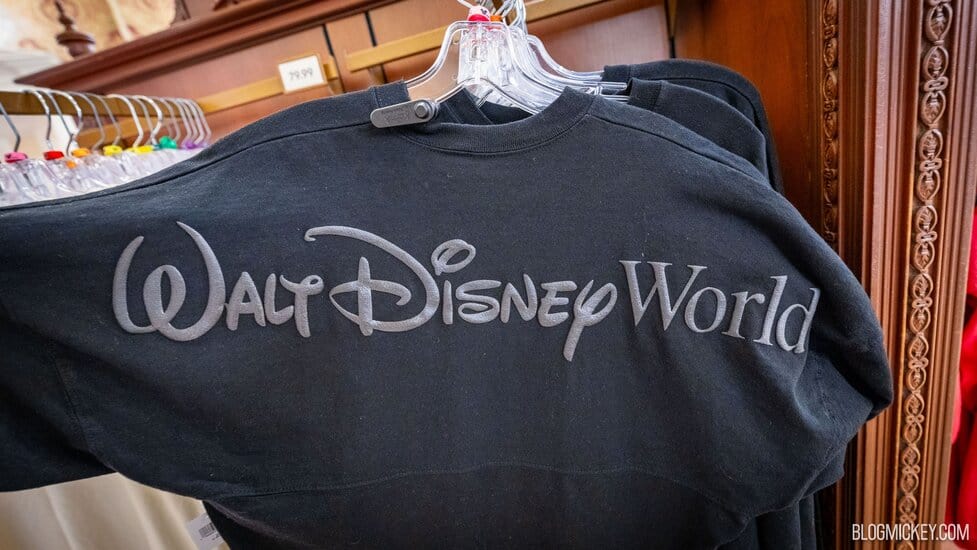 ディズニーランド Spirit Jersey 黒 S All-Black Walt Disney World Spirit Jersey Now Available